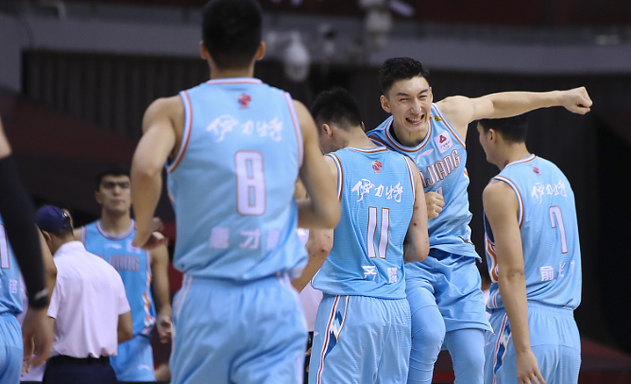 棋牌-国际米兰赛前手感冰凉；志在CBA常规赛名次提升；赛场秩序良好；团队化学反应显著-棋牌
