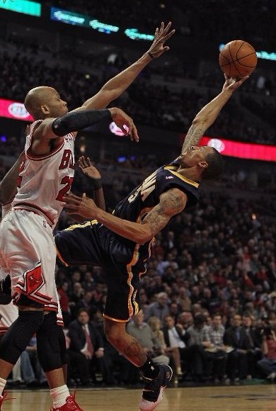 开云官方网站-转会期全明星赛焦点战，芝加哥公牛防线松动，目标明确，轮换策略成焦点-开云官方网站